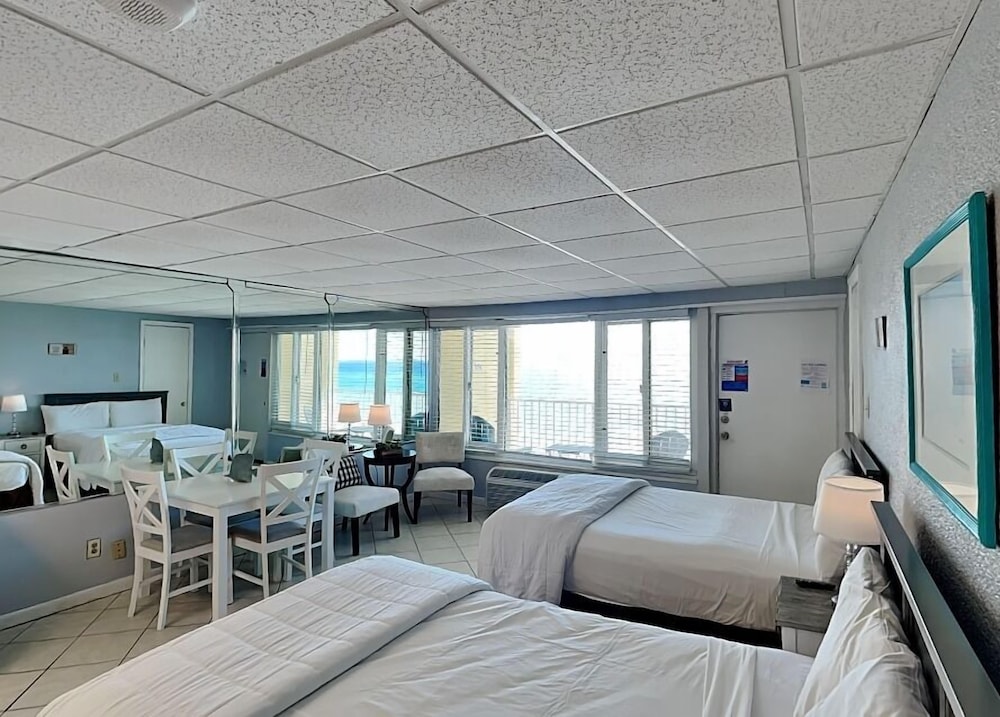 Continental Condominiums II by Resort Collection