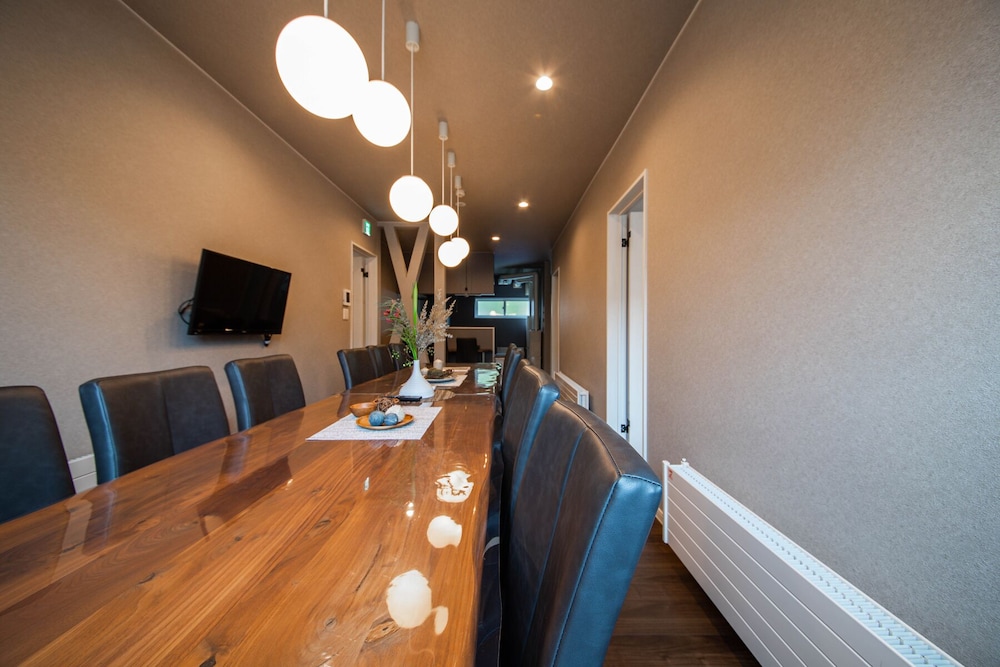 meeting & event spaces