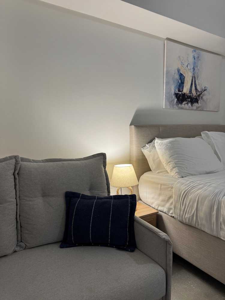 Chic Centre Suites Athens