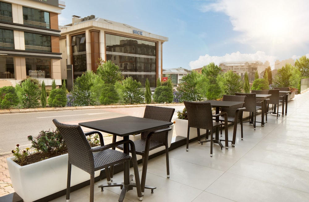 Nish Palace Exclusive Süitler - Image 6