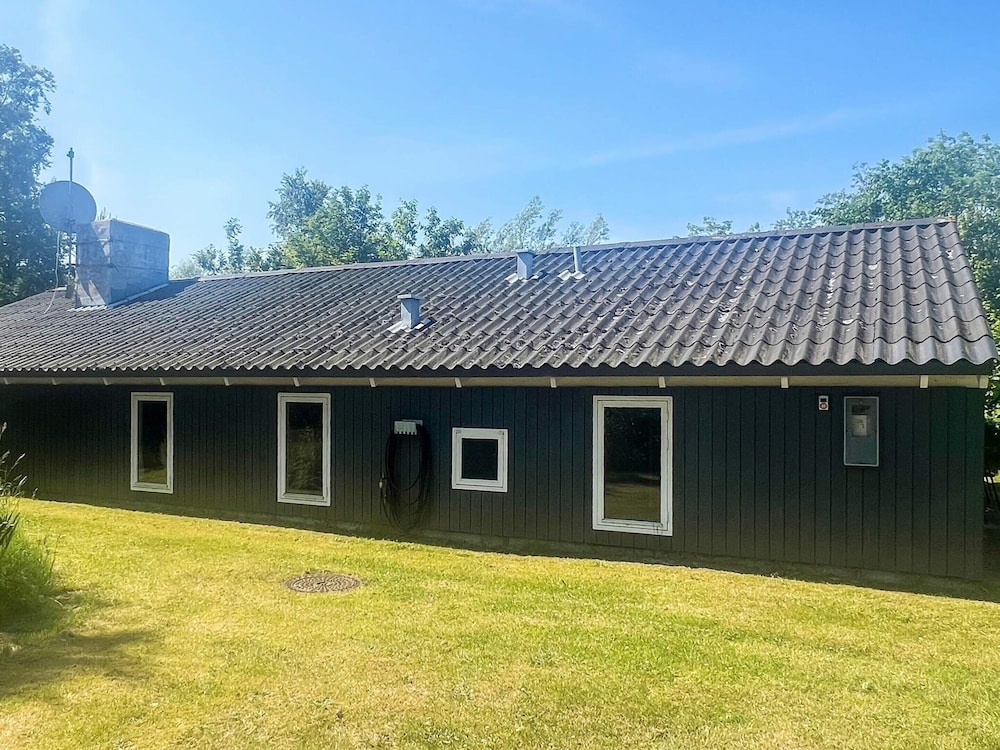 6 Person Holiday Home in Jerup