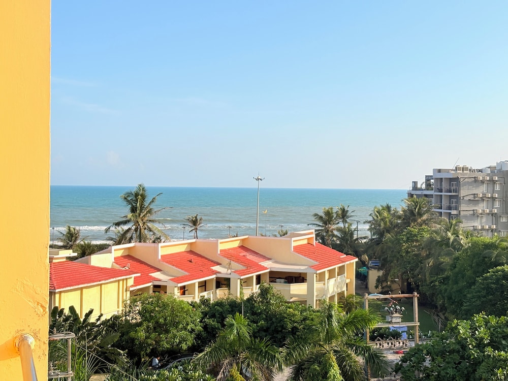 Swarna Villa puri Near Sea Beach