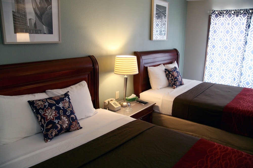 South T Motel