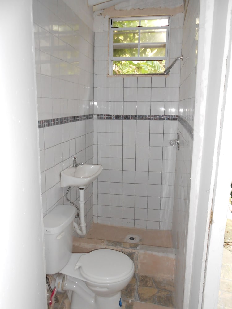JO J'S Hostel