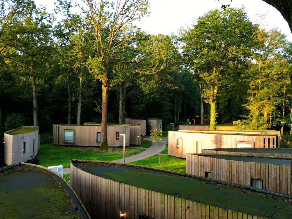 Belvilla Scenic Lodge in Nature