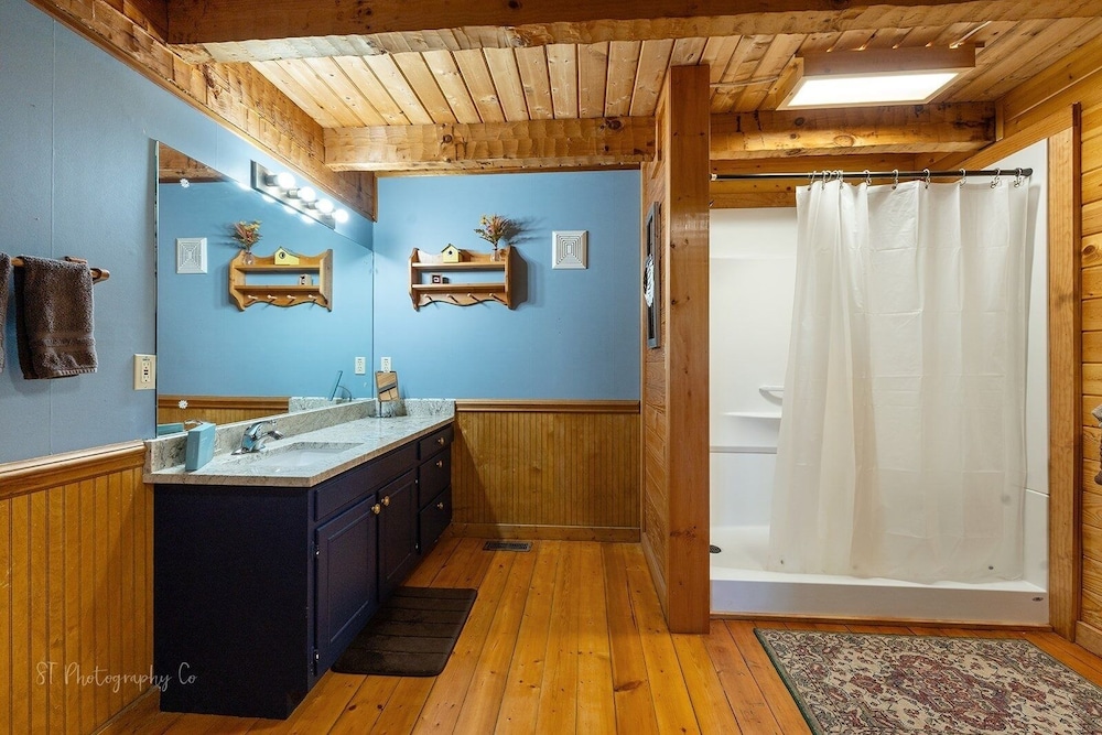 Sweet Magnolia 2 Bedroom Home