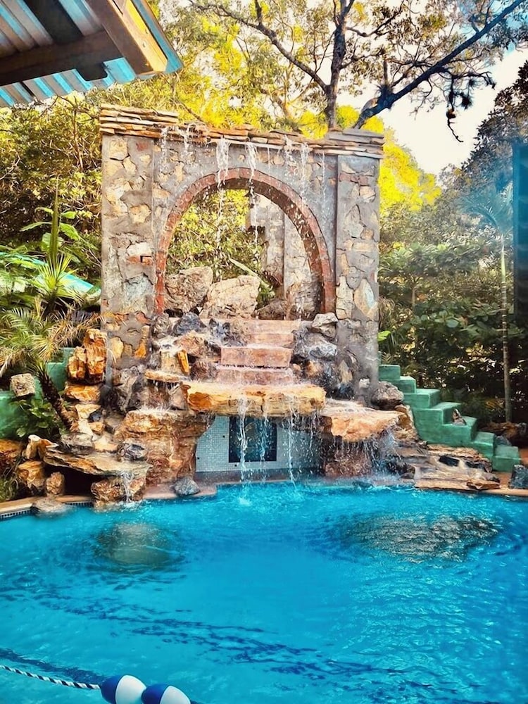 The Dock Resort