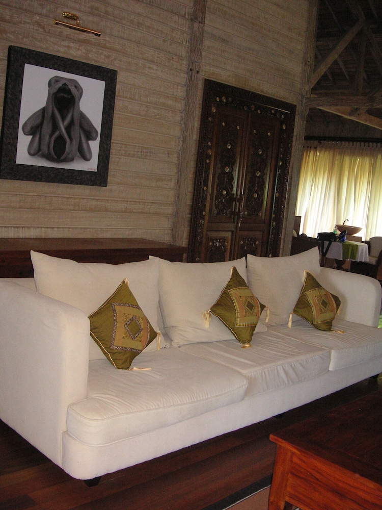 Batulayar Villa - Ocean and Sunset Views view 2