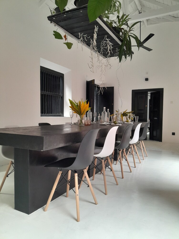 9Provinces Suite 4567