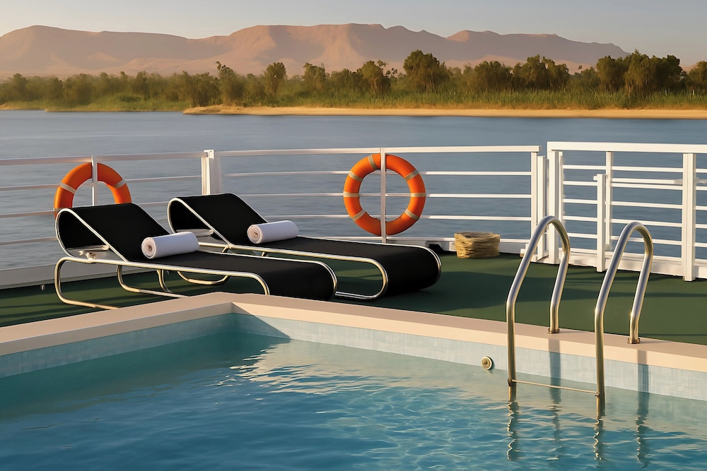 Nile Cruise Adventure, every Monday from Aswan 3 nights and every Thursday from Luxor 4 nights