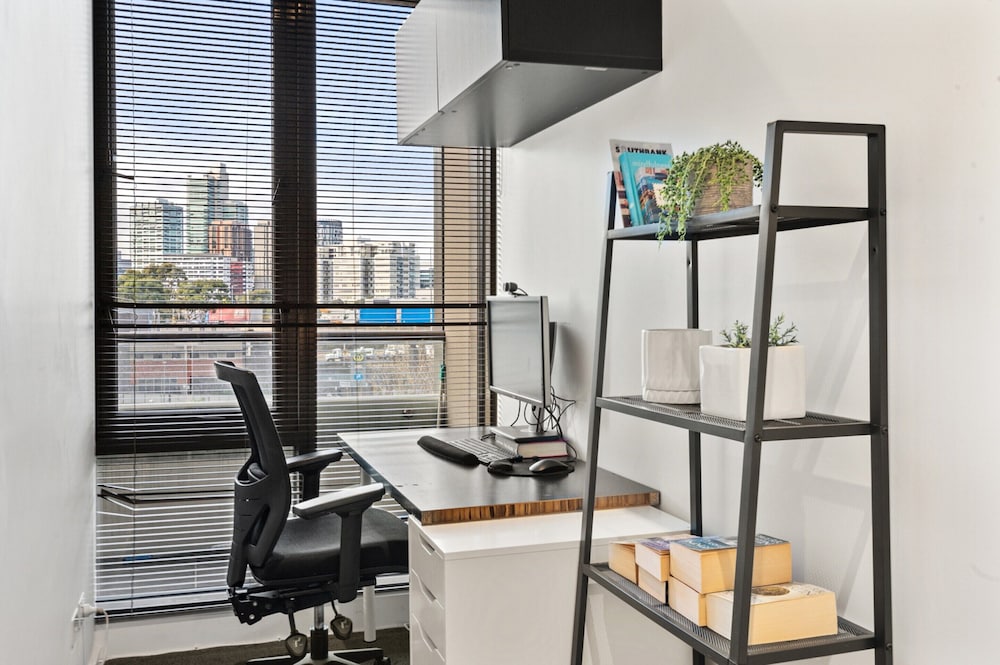 Stylish Southbank 2-bed Flat w/ Balcony
