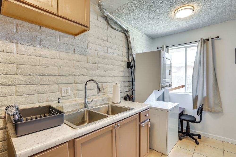 Glendale Unit w/ Private Yard Near Sports Venues!