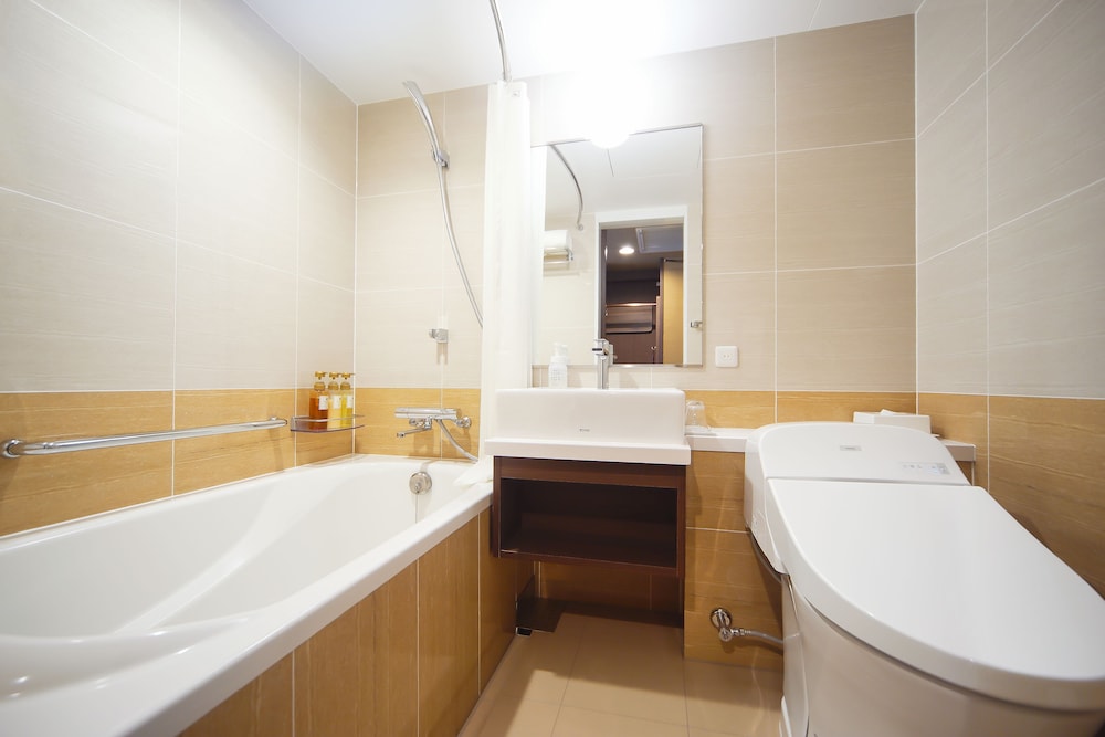 Kyoto Century Hotel 77