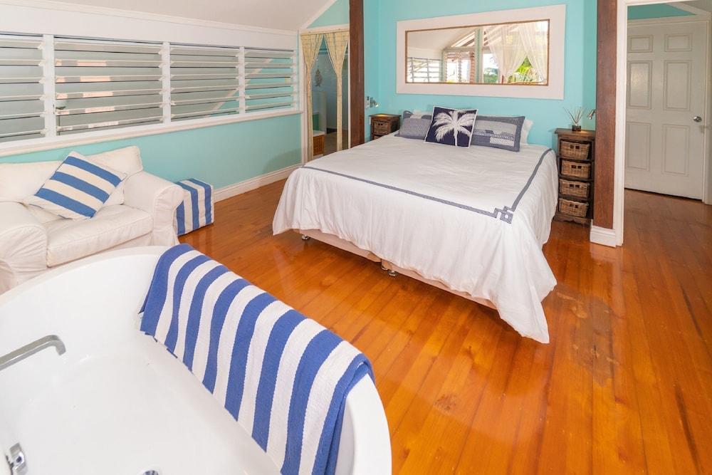 Beach House Cairns