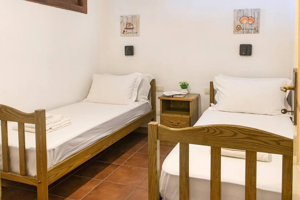 Welcomely - Casa Avineira view 3