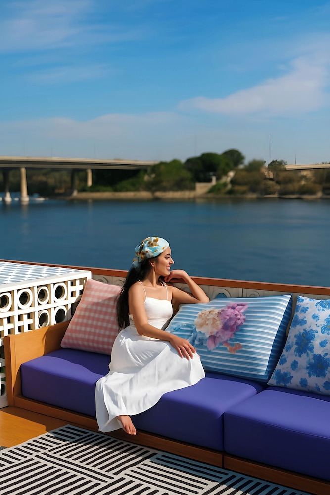 Dahabiya Nile Cruise every Friday from Aswan 3 nights and every Monday from Luxor 4 nights