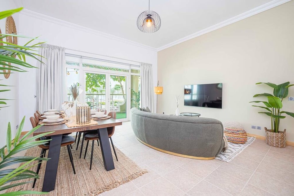 Palm Jumeirah 2 Br M - Full Sea And Beach View