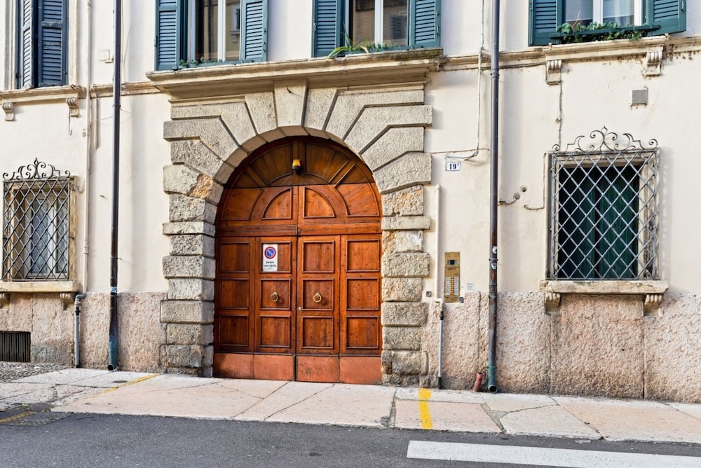 Veronetta Riverside Apartment en Verona