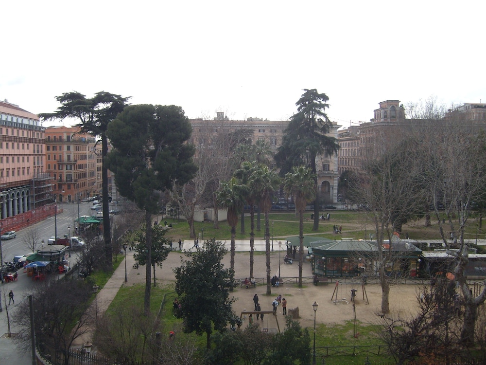 Inncentral Rome