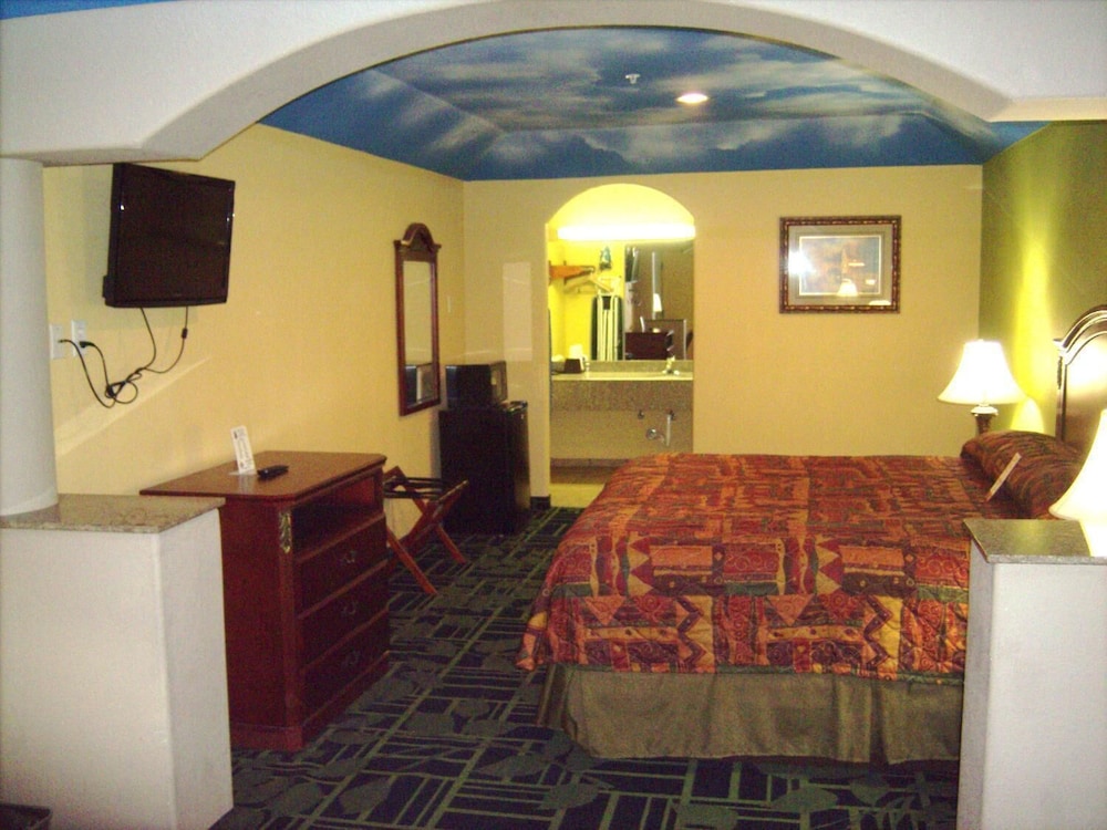 Regency Inn - Property Image 19