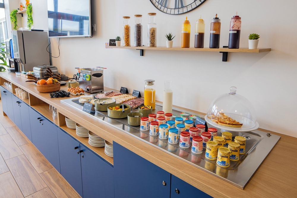 Le Havre Vacations - All Suites Appart Hotel Le Havre - Property Image 17