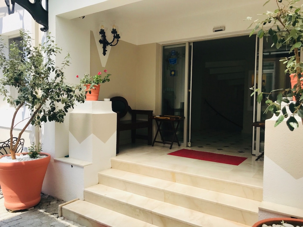 Bay Nihat Lale Otel - Image 26