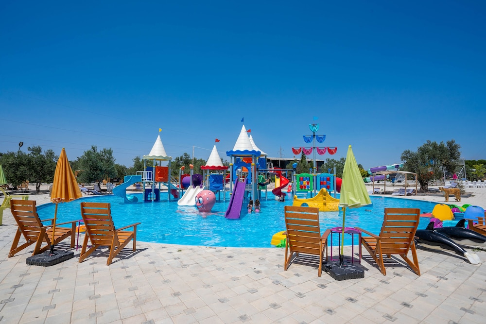 SİMLARDA AQUAPARK OTEL