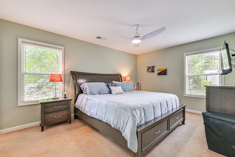 < 1 Mi to River & Downtown Belmont: Cozy Cottage