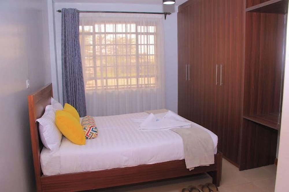 Lux Suites Bida Furnished Apartments