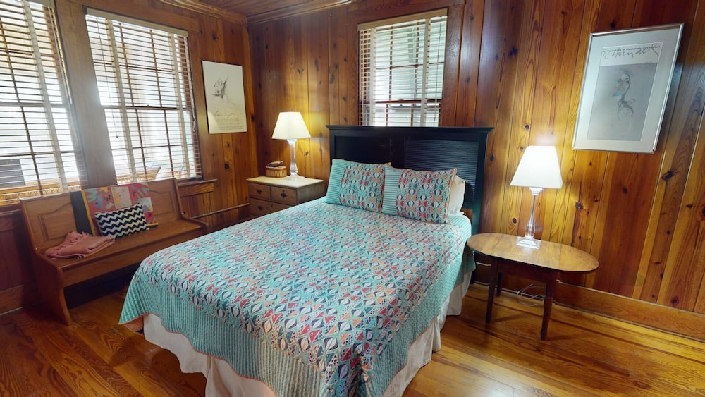 Lollipop II by Tybee Vacation Rentals