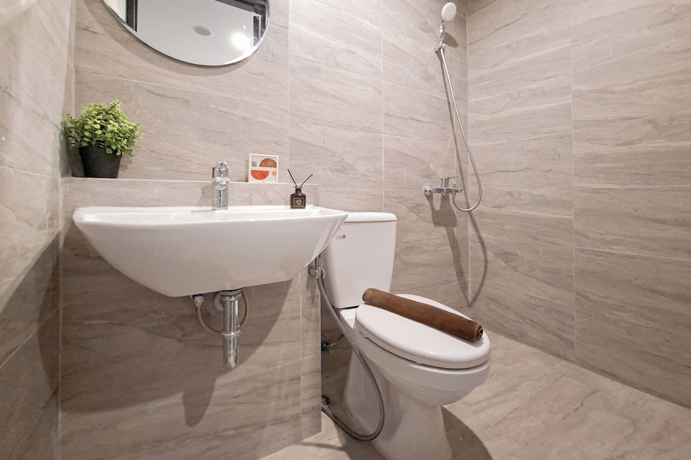 Studio Apartment Near Binus @Alam Sutera At Collins Boulevard