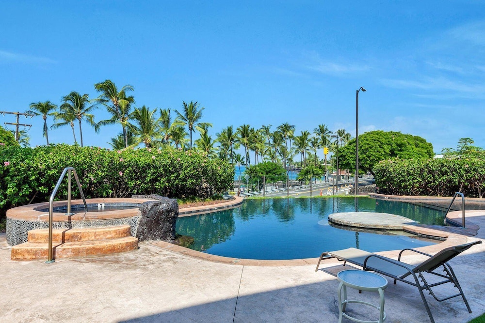 Third Floor Penthouse - AC - Excellent Views Ocean - Walk To Beach - Vrkcv