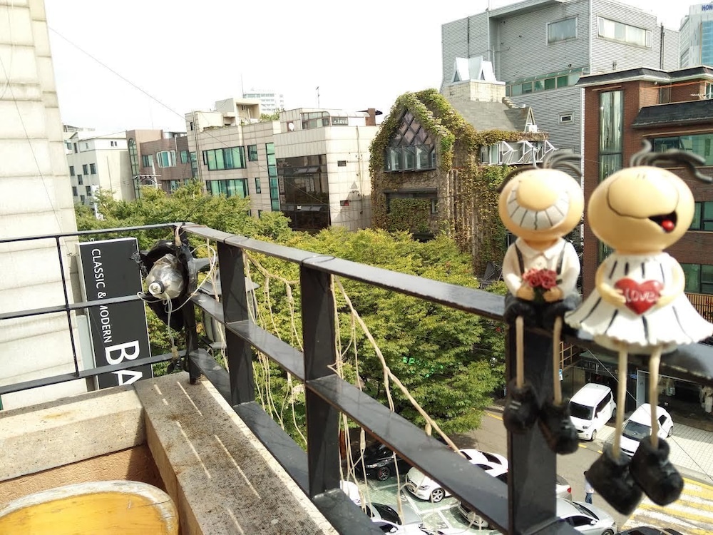 Mamas and Papas Guesthouse and Apartments in Seoul