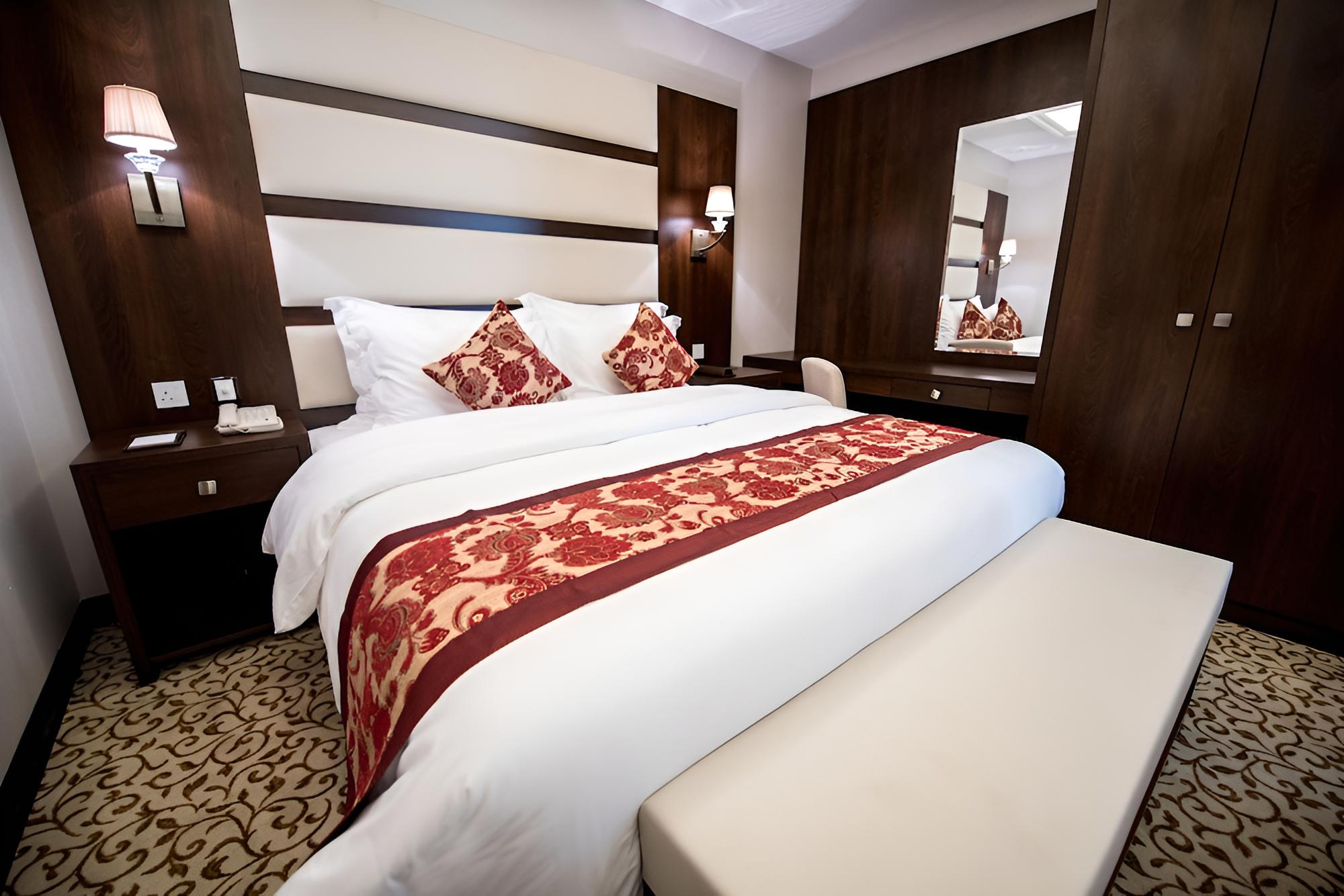 Grand Park Hotel