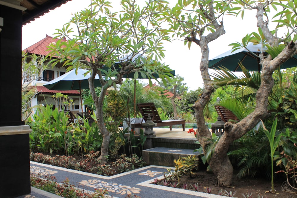 Man's Cottages and Spa