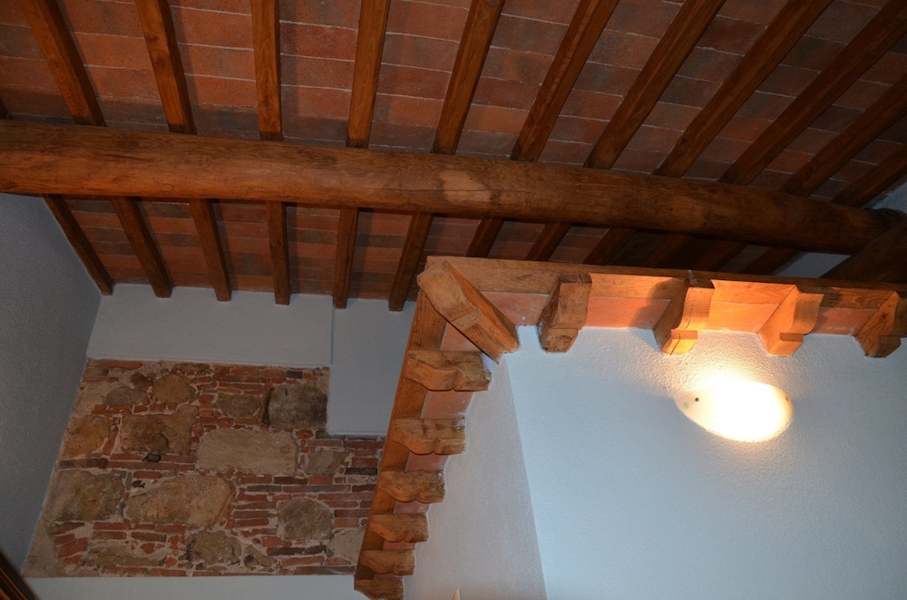 Photo 49