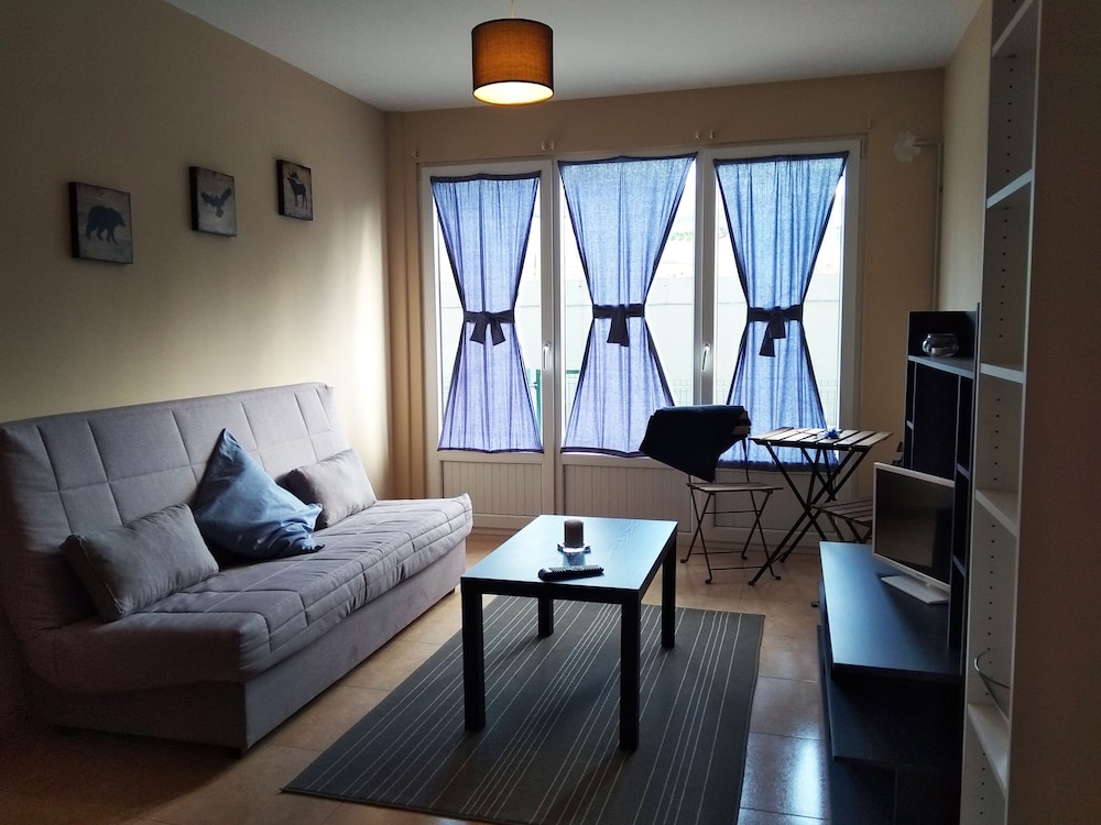 Apartamentos Barreiros 3000