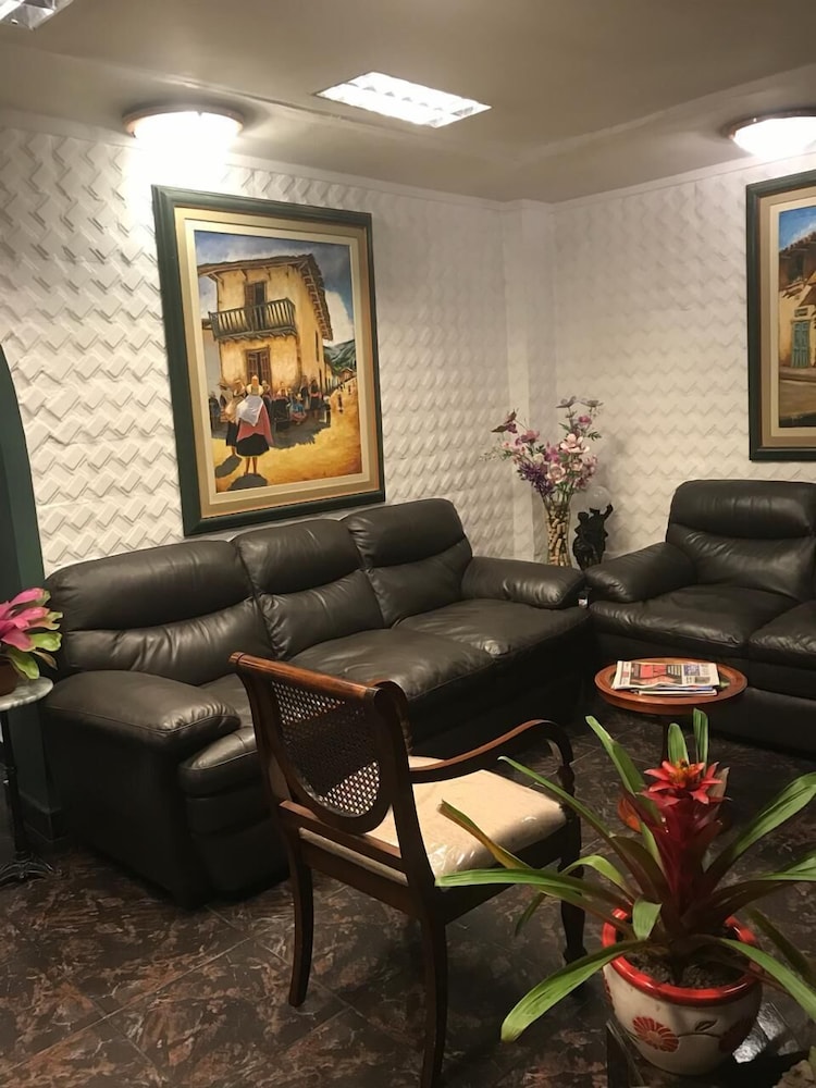 Hostal Santa Apolonia