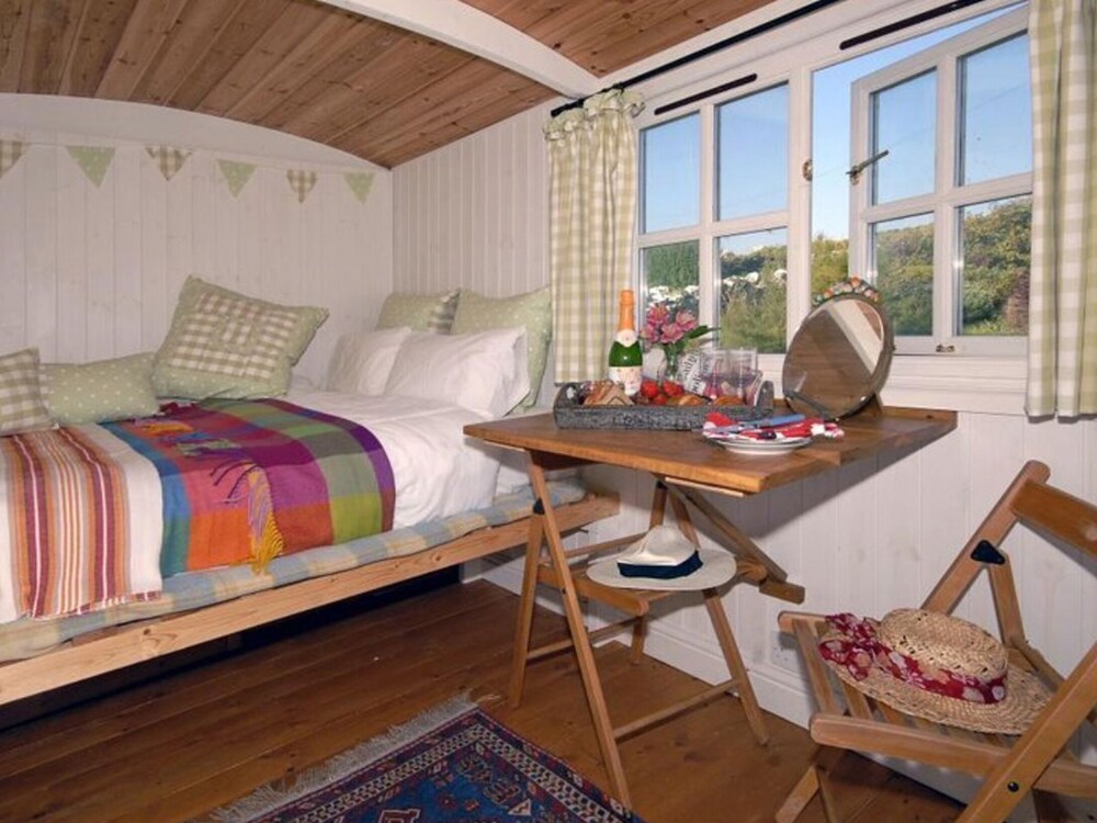 Shepherd's Hut