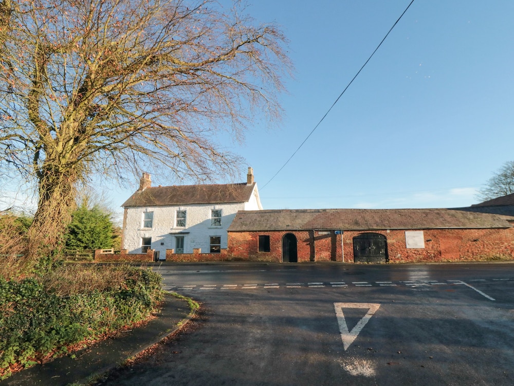 Manor Farmhouse