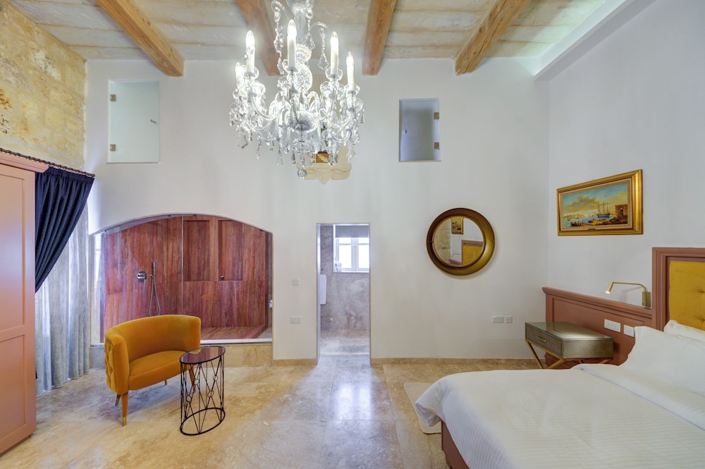 Ta' Karmenu - A Medieval Maltese Gem 800-year-old House Near Mdina, Rabat