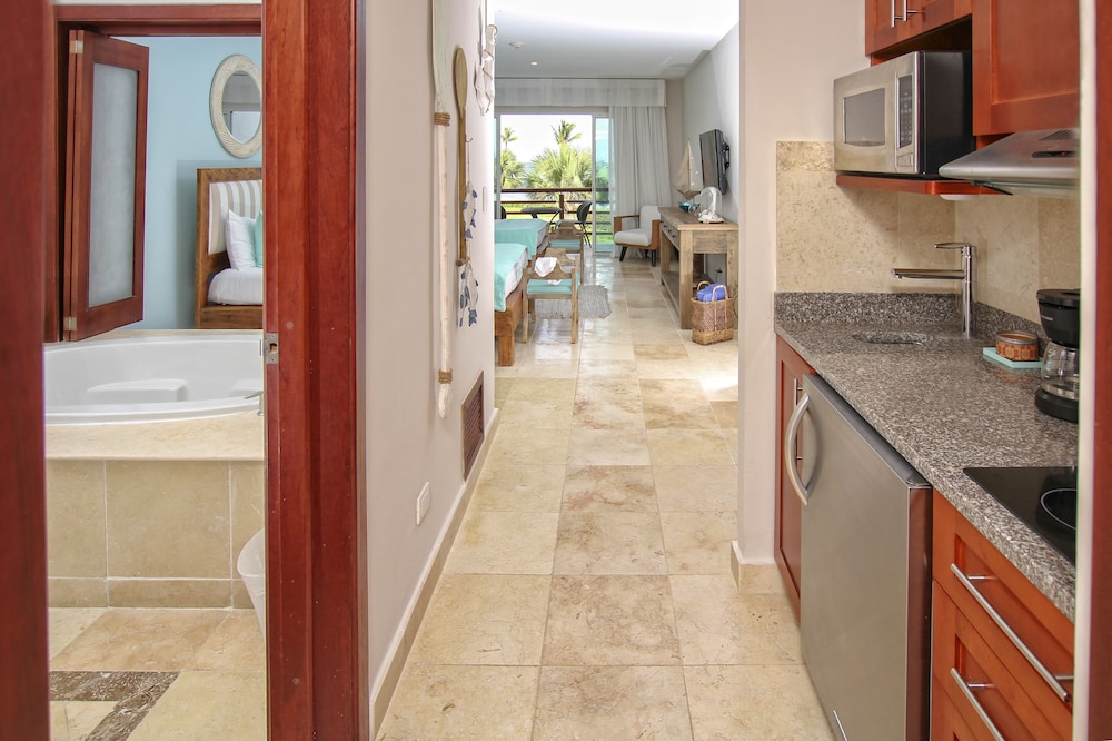 Punta Palmera Cap Cana by Essenza Retreats