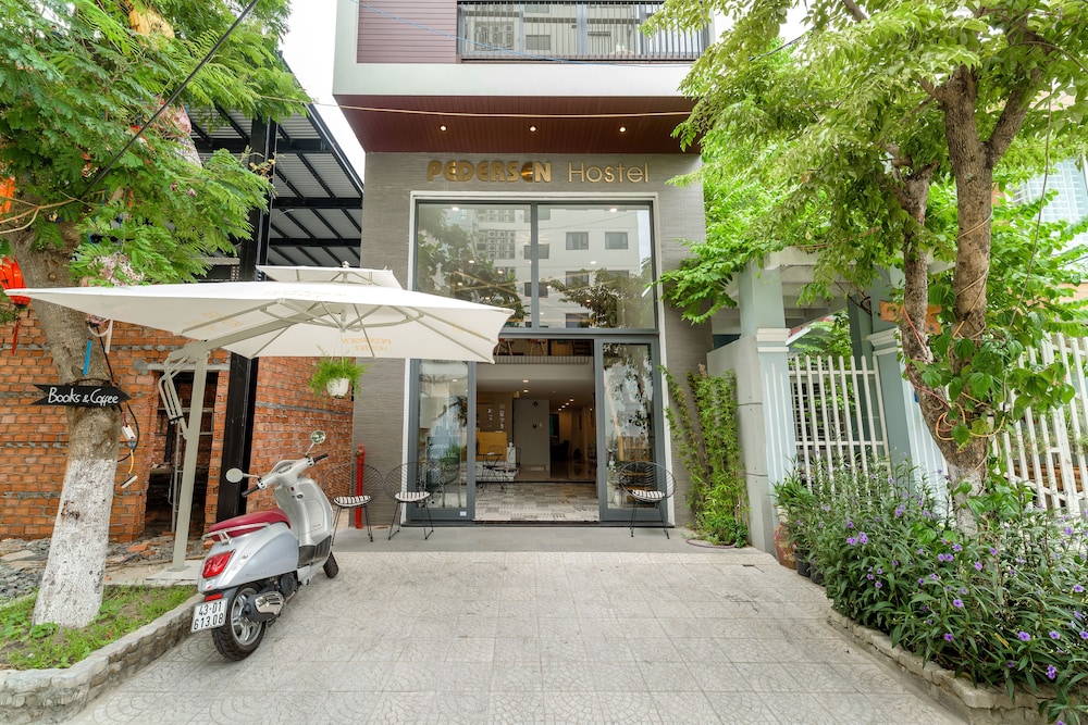 Pedersen Hostel