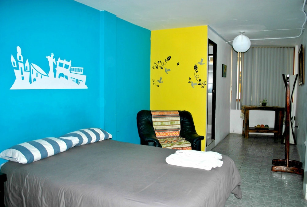 Minka Backpackers Hostel