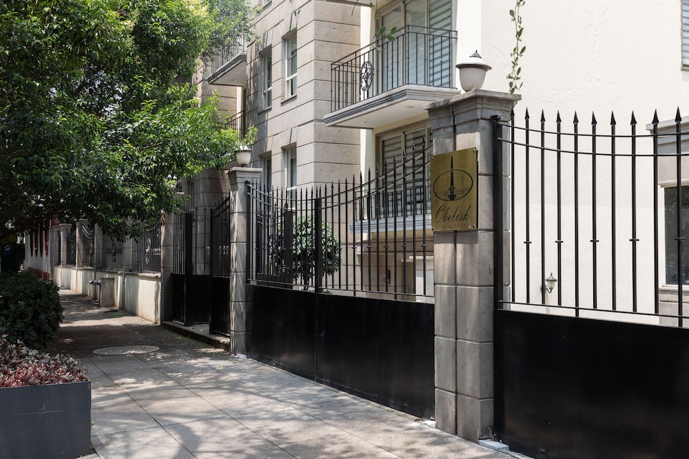 Capitalia Obelisk Polanco exterior photo