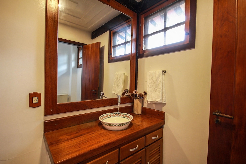 Bz46 Casa 150 metros da praia 5 suites