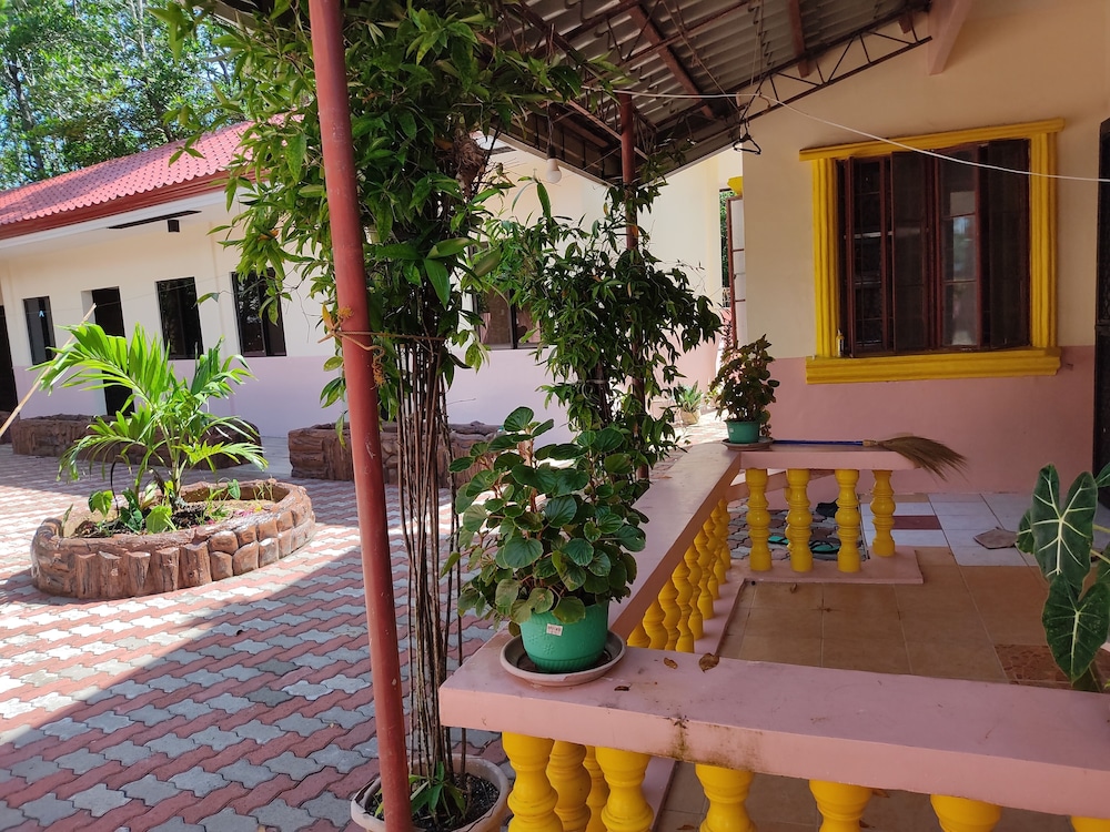 Guimaras Mangrove Guesthouse view 4