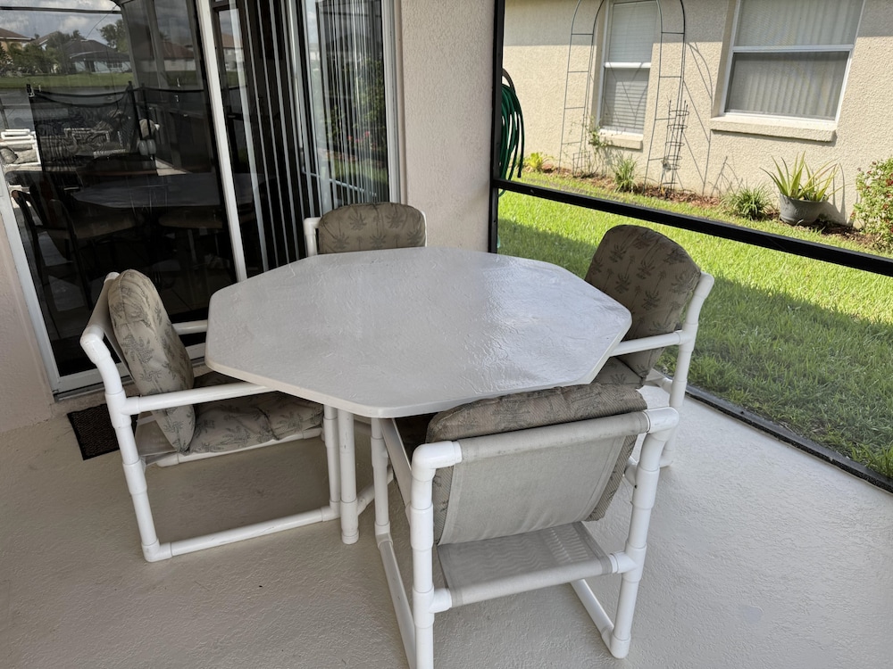 Luxury Vacation Home in Kissimmee, Perfect for Families and Golfers