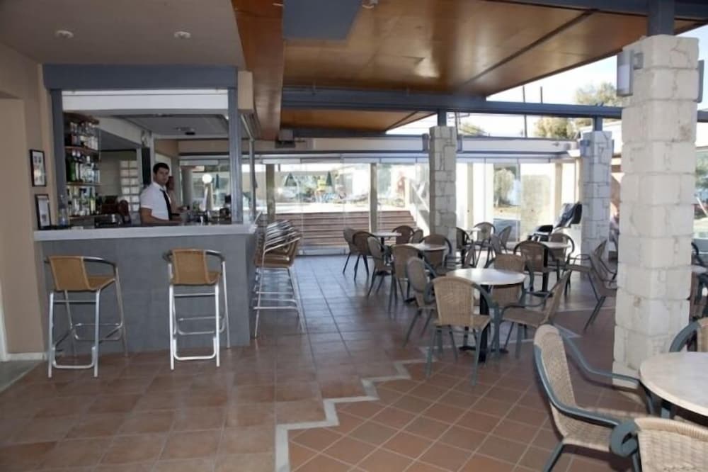 Platanias Vacations - Maleme Mare Beach Resort Hotel - Property Image 16