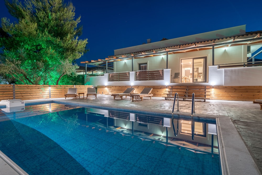 Natura Verde Villas